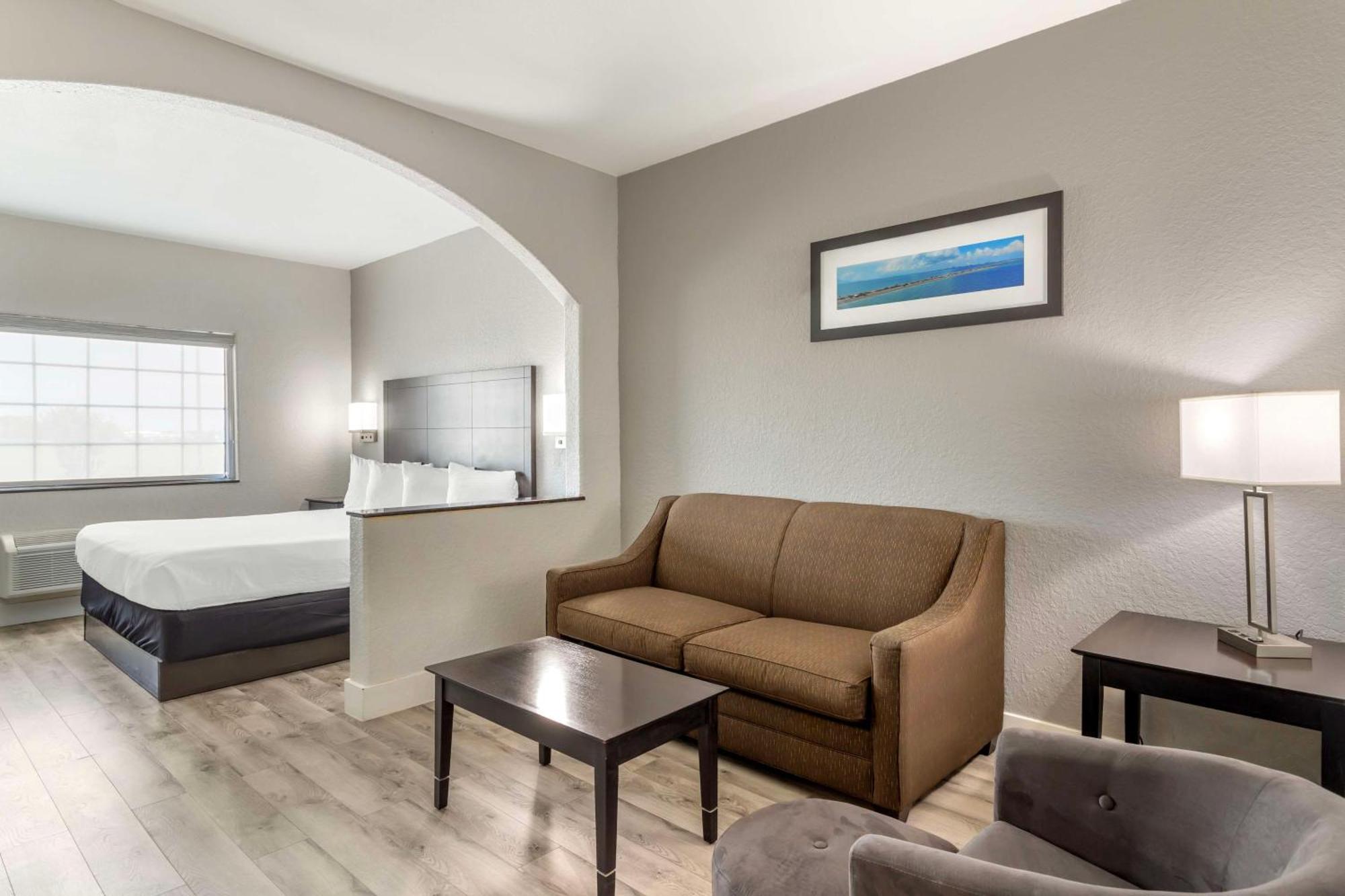 Surestay Plus By Best Western Texas City I-45 Exterior photo