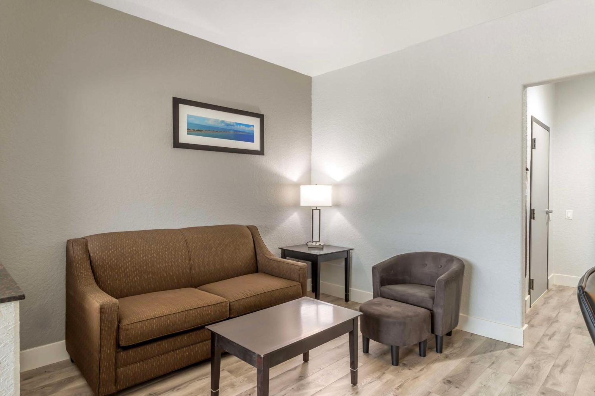 Surestay Plus By Best Western Texas City I-45 Exterior photo