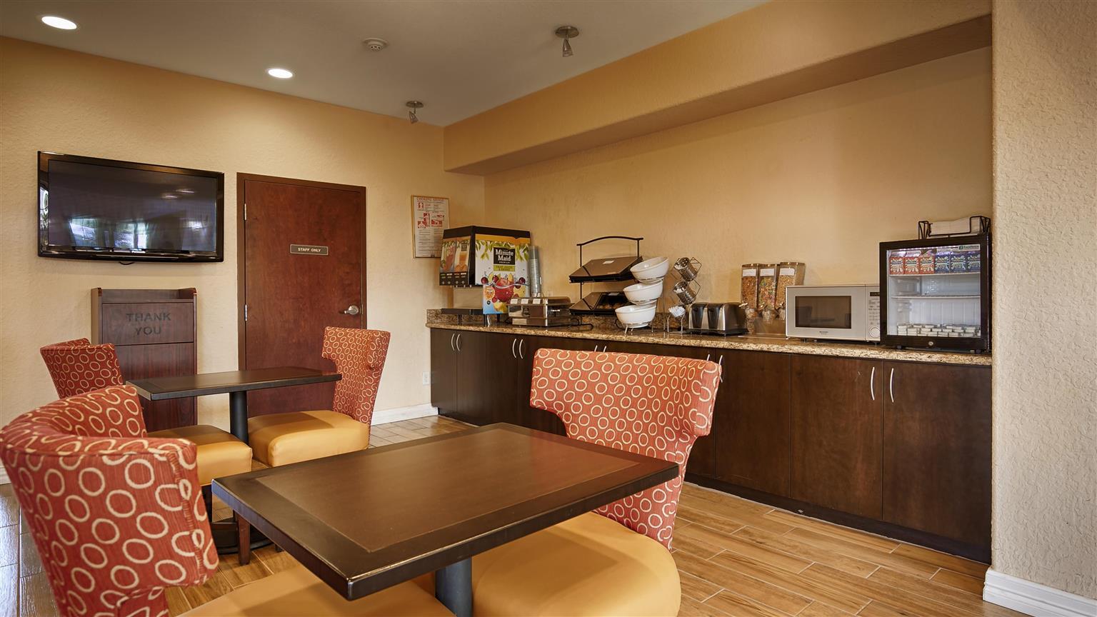 Surestay Plus By Best Western Texas City I-45 Exterior photo
